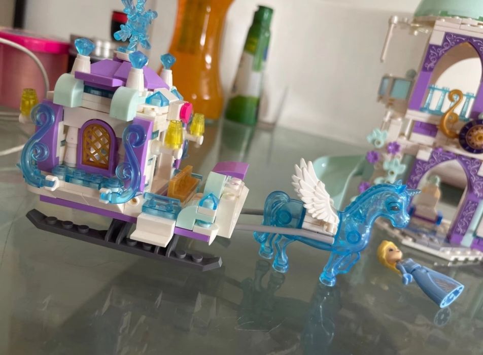 Конструктор Miniso Disney замок Эльза 742 шт блоков Lego