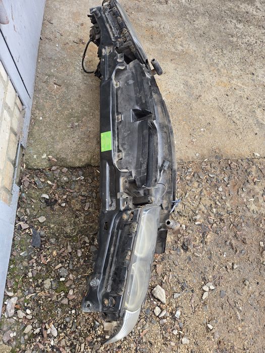 Телевизор BMW E38 передняя панель радиатора