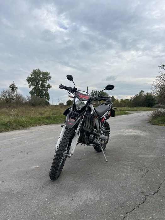 Продам Loncin 300