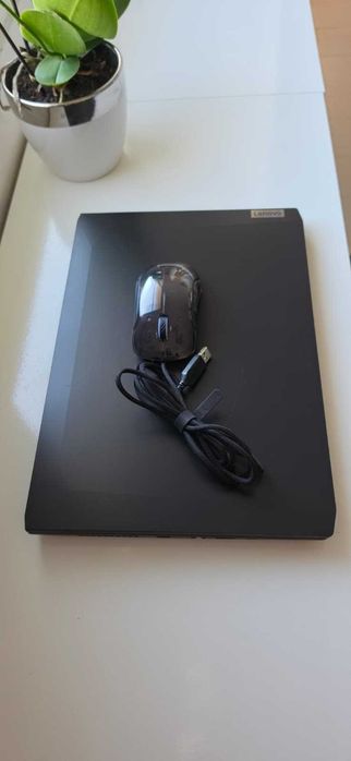 Lenovo IdeaPad Gaming 3 – Ryzen 5 / RTX 3050 / 16 GB RAM