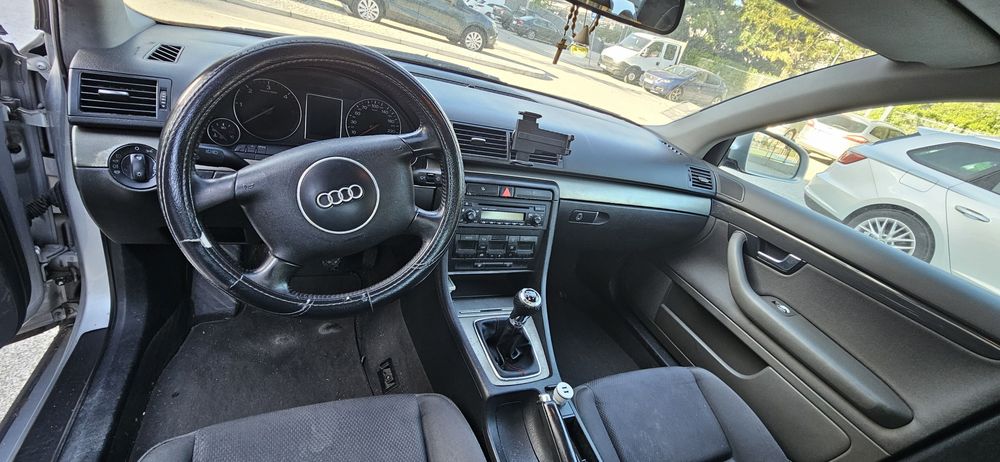Audi A4 1.9 TDI 130 cv 2001
