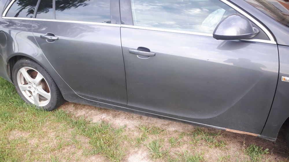 OPEL INSIGNIA A 2.0 cdti cala na czesci lakier Z177