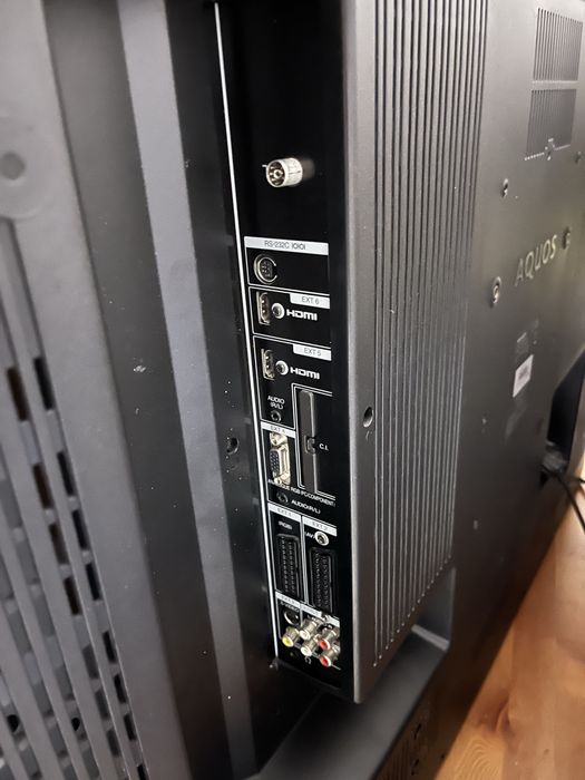 Sprzedam TV Sharp AQUOS 46 Full HD