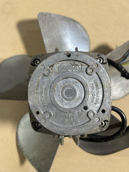 4 Ventiladores mono fasicos novos