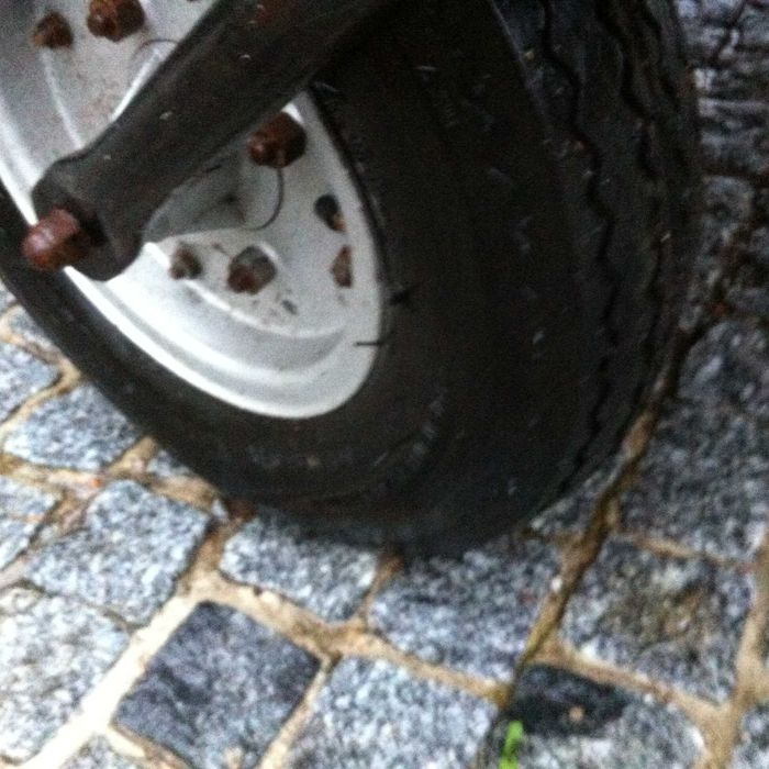 Atrelado campismo/carga - Multifunções, com tampa em muito bom estado