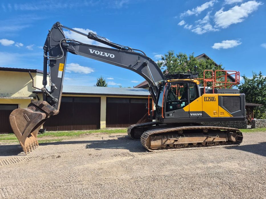 Volvo EC 250 EL  Volvo EC 250 EL 31 Ton 2021R. Nowy Model Tylko 6600 MTG. Cat/Liebherr