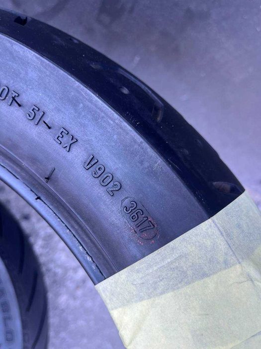 Мотошина Pirelli Phantom Sport Scomp 150/70 R17 Cafe Racer