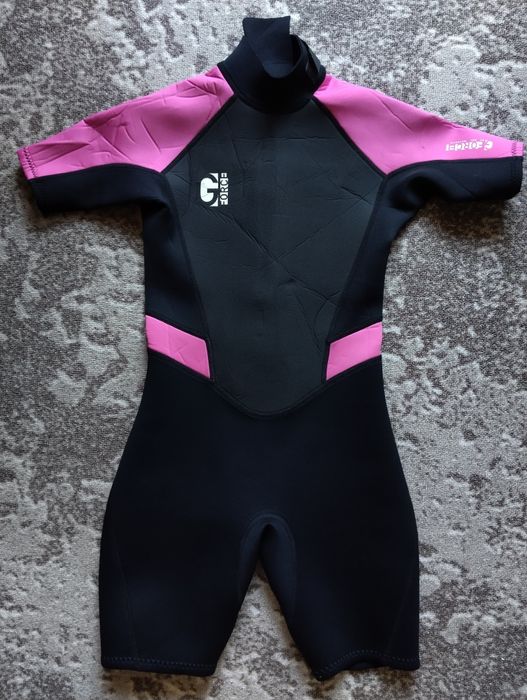 Неопреновый гидрокостюм на девочку 11-12 лет