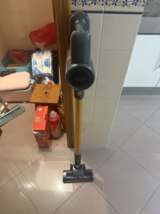 Aspirador Vertical Sem Fios 150W Kuppler