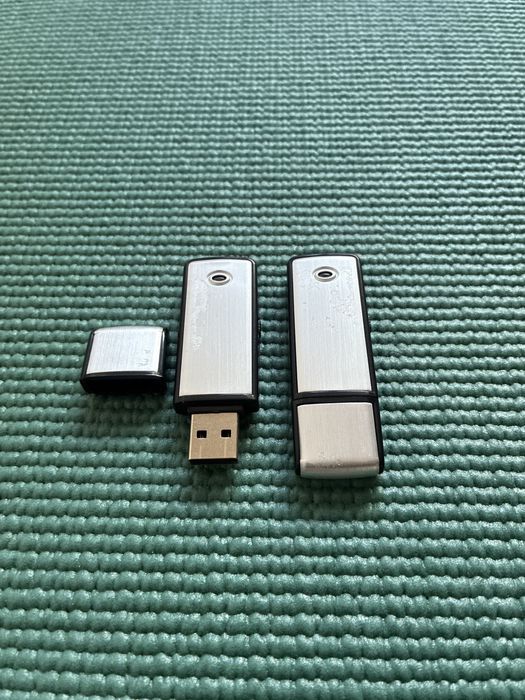 Диктофон флешка 16гб