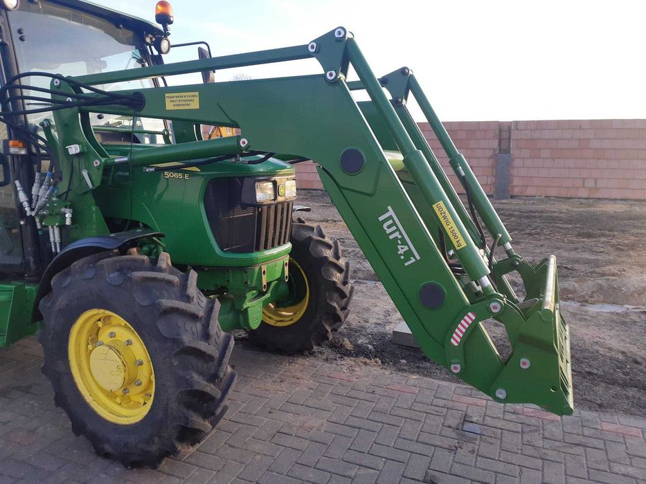 Ładowacz TUR 4.2 John Deere HIT sezonu transport gratis Wol-Met
