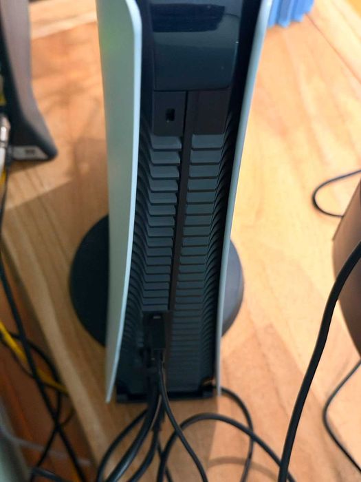 PS5 Fat - First Version