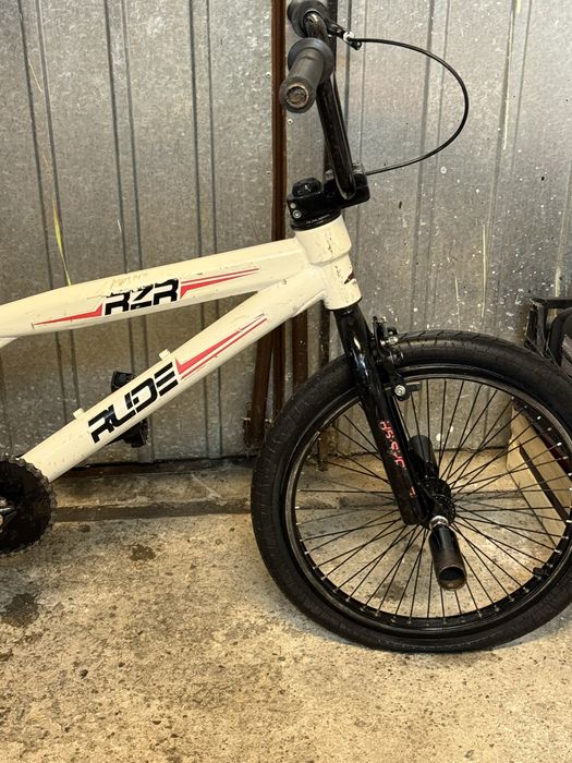 rower BMX KS Cycling RAZR 20 cali w kolorze białym