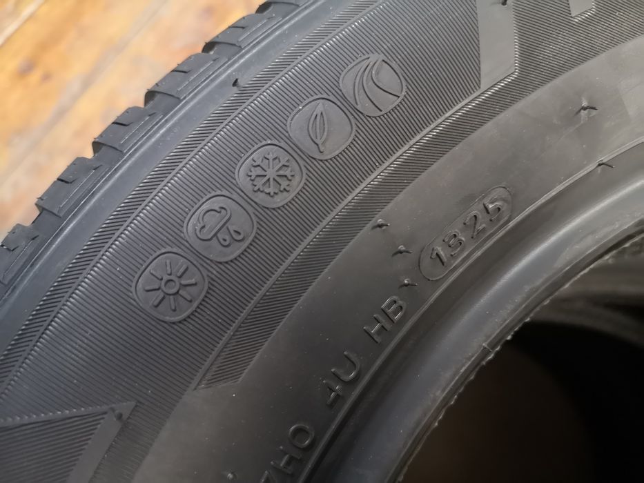 Opony całoroczne Hankook 215/65/R17 1 szt