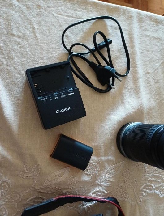 Canon EOS R7 + Lente RF-S 18-150mm