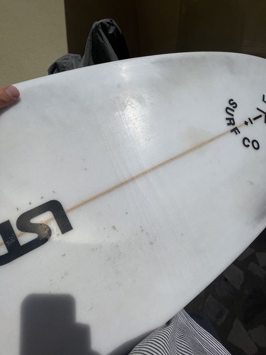 Prancha Surf LSD modelo NOA 5’9 / 25.8L