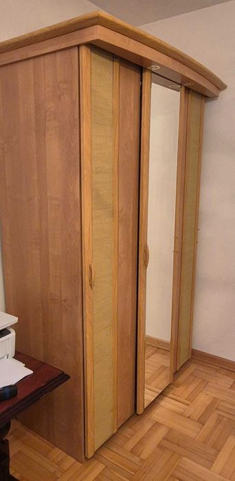 Sprzedam używany zestaw mebli do sypialni