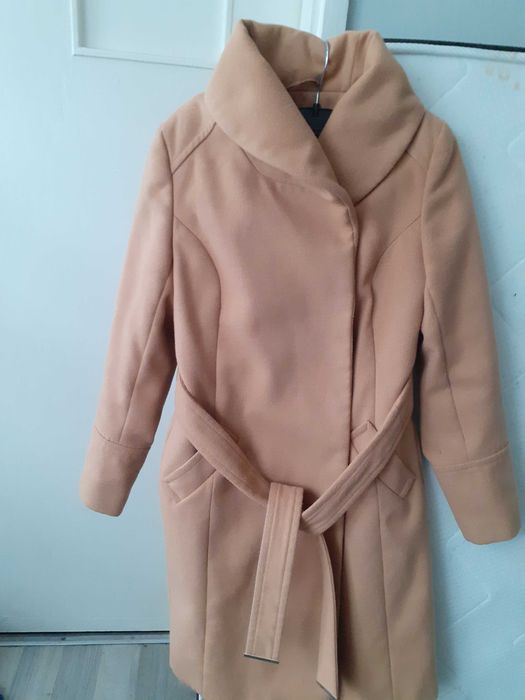 Plaszcz damski dlugi