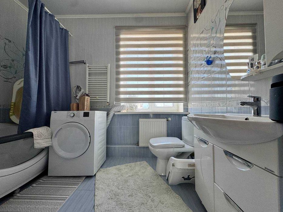 Престижна локація, якісний будинок, 16 соток, БАНЯ на дровах