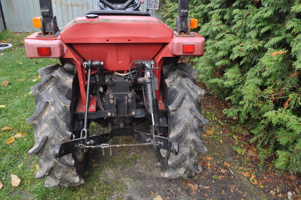 Traktorek japoński Mitsubishi MT165