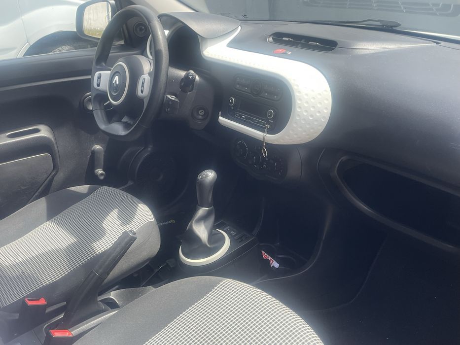 Renault twingo 1000 cilindrada