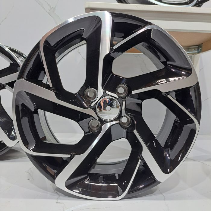 Jantes 15" Compatíveis  Citroën Peugeot C2 C3 Berlingo 208 partner 4x108