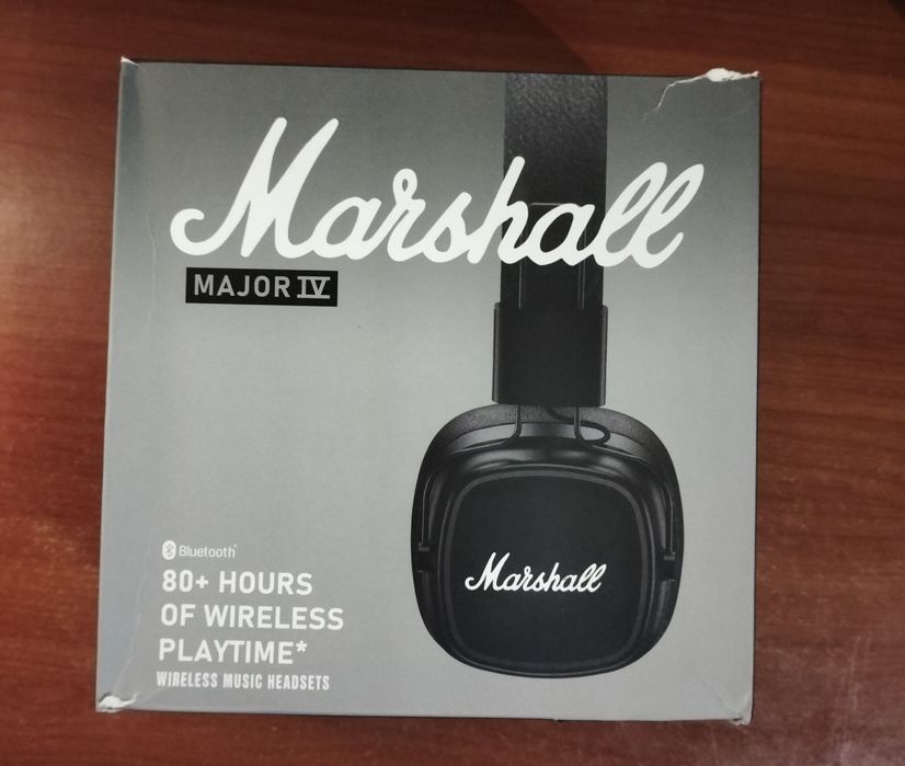 Headphones/ Fones - Marshall Major IV