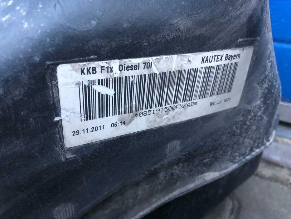 Bak Zbiornik Paliwa BMW F10 F11 530d 535d 525d 520d