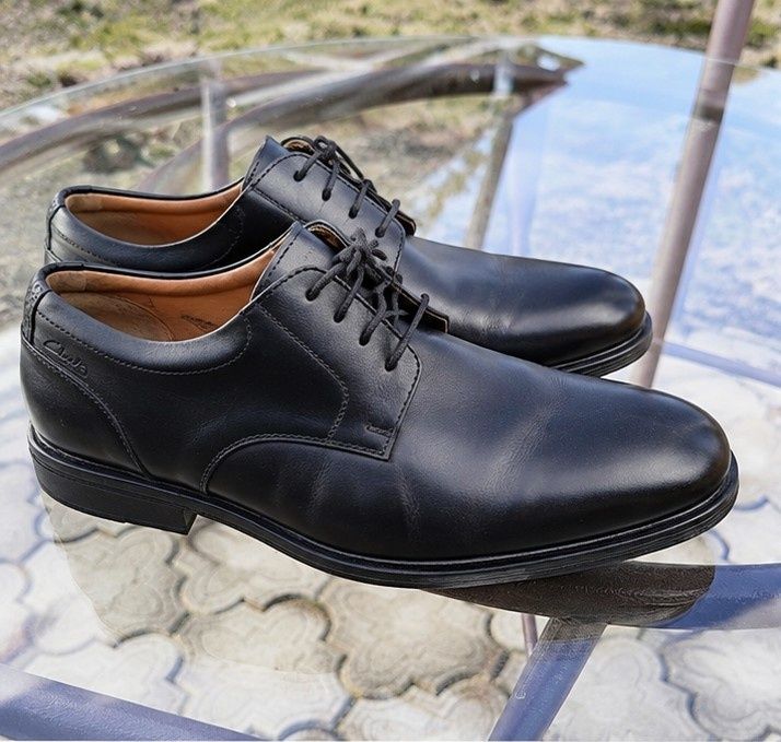 Чоловічі шкіряні туфлі Clarks чорні класичні 43