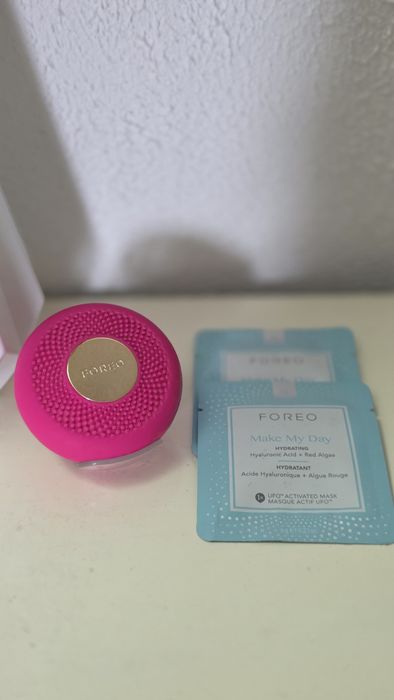 Foreo ufo 3 mini fuchsia urządzenie sonicznie do pielęgnacji