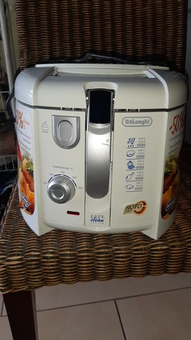 Fritadeira sem óleo marca DeLonghi