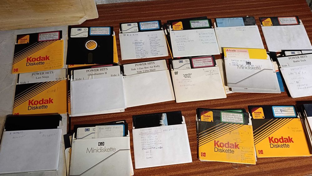 Commodore 128 pełen zestaw !