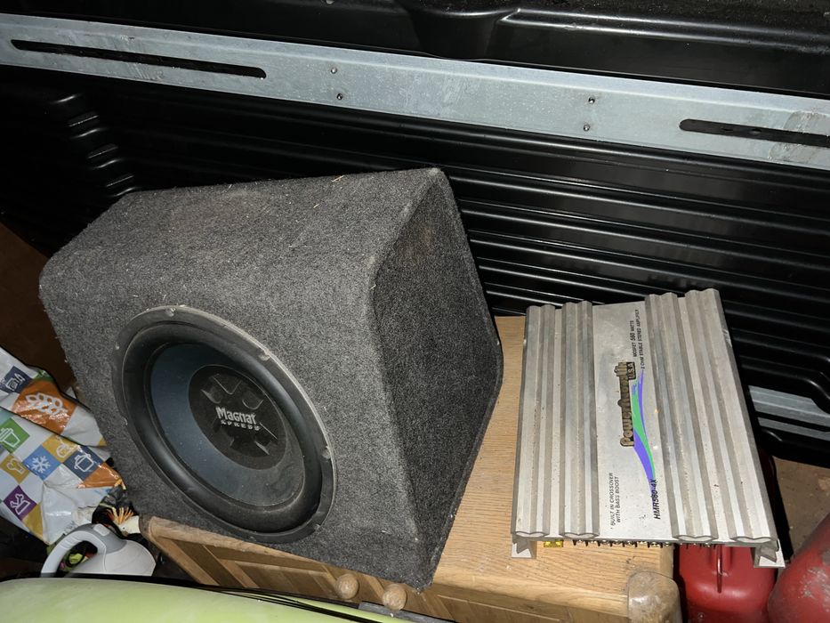Subwoofer Magnat plus wzmacniac