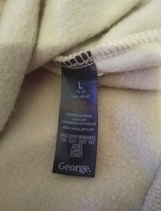 Nowa bluza z kapturem George rozm.L