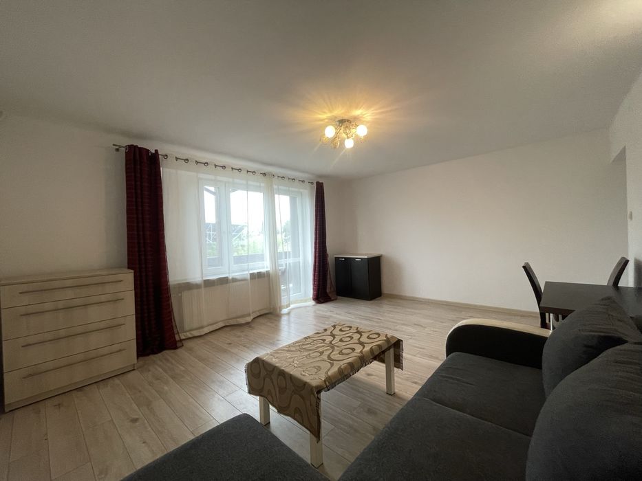 Dom 180 m2, 6 pokoi, kuchnia , 2 lazienki