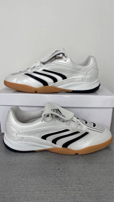 футзалки adidas 37