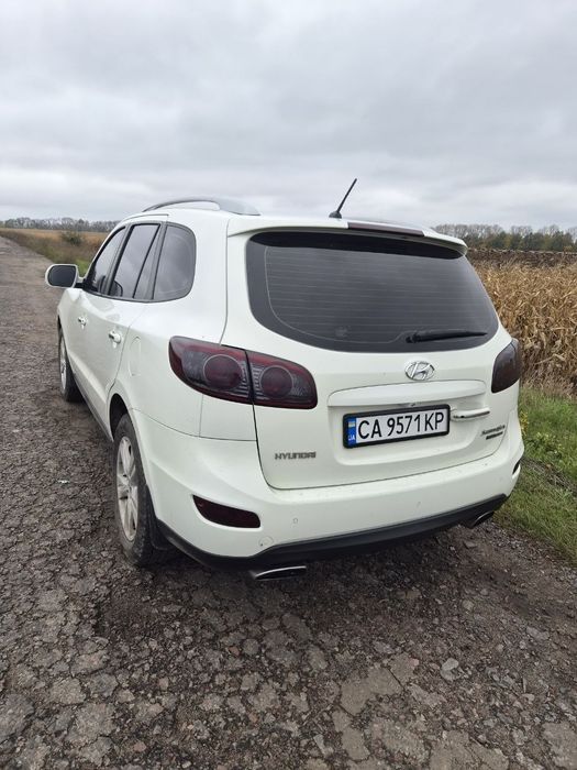 HYUNDAI SantaFe 2011год