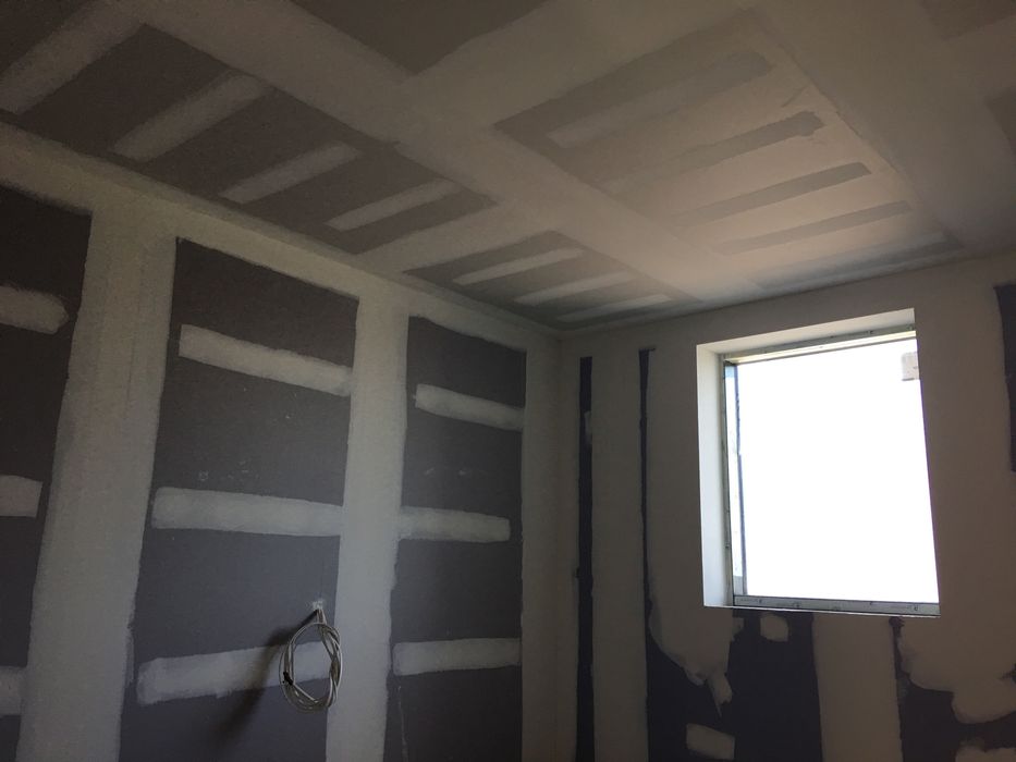 Tecto Falso , Barramento,Pintura