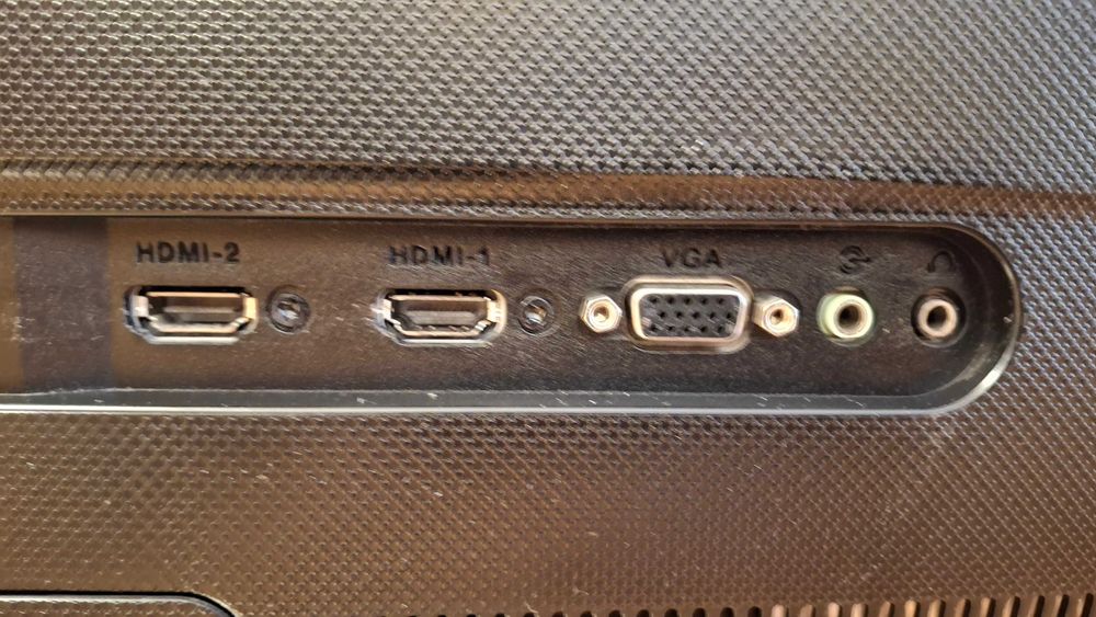 ASUS 27-inch Monitor, HD, Anti-Glare, with HDMI and VGA64286438554753123