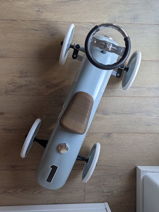 Carro Magni Ride-on