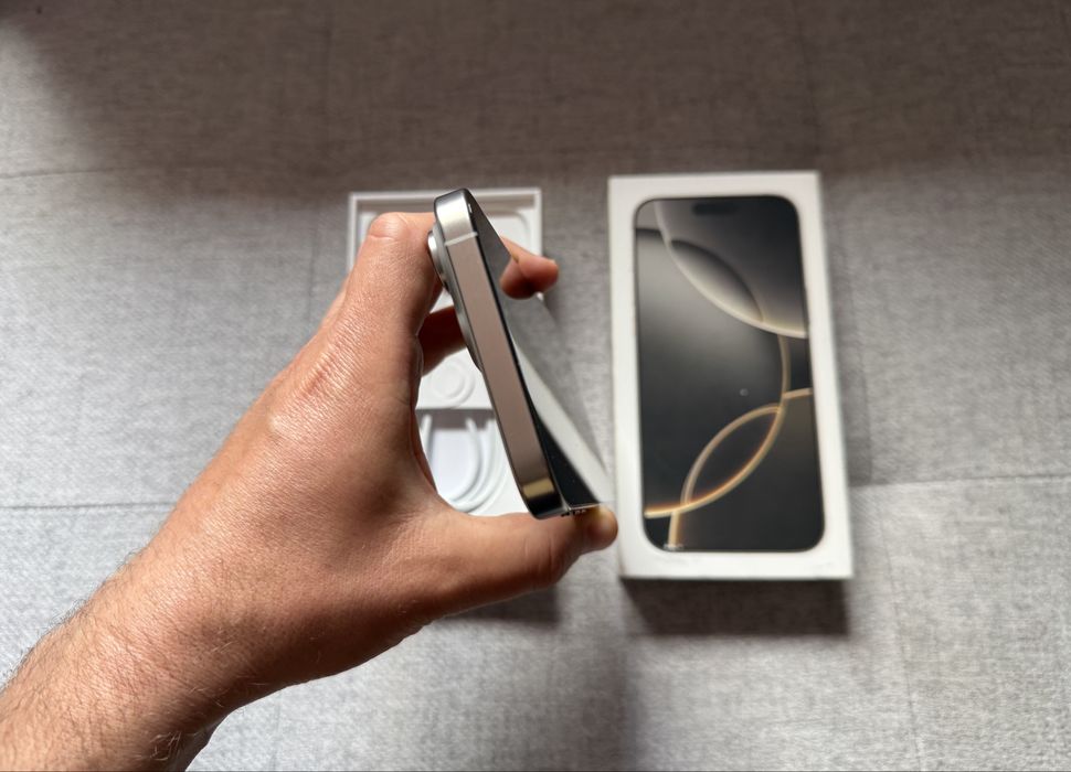  Apple iPhone 16 Pro 256GB Natural Titanium I Bateria 92% I Gwarancja