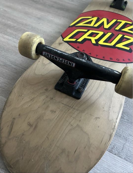 Skate semi novo + peças