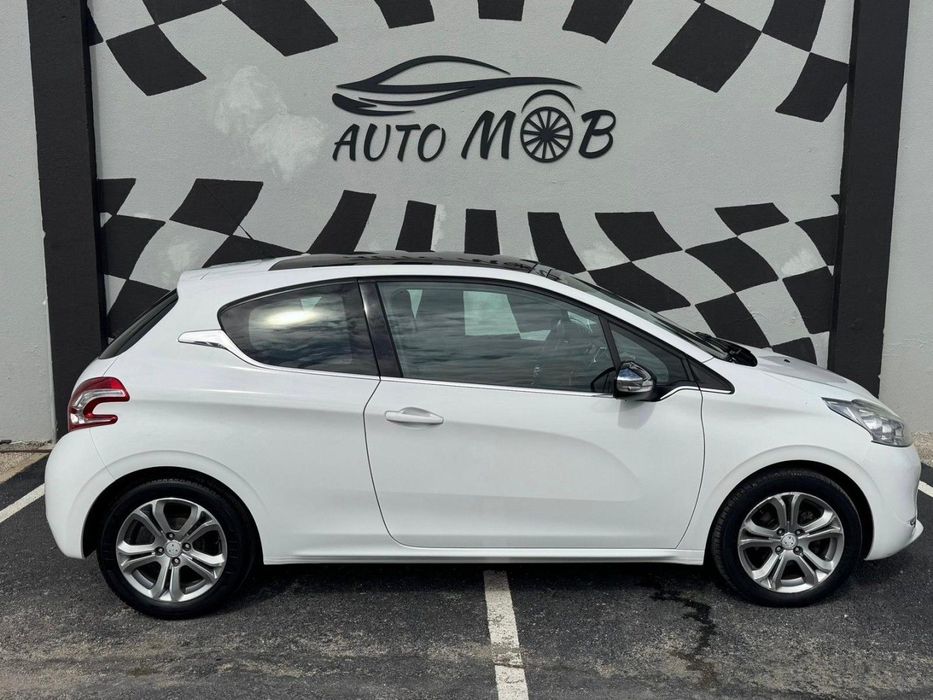 Peugeot 208 1.2 VTi Allure