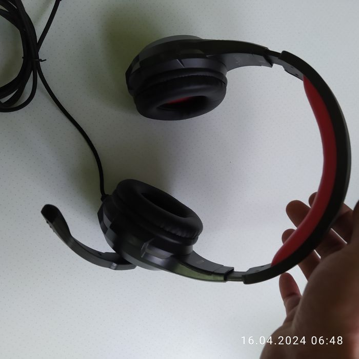 Ігрова гарнітура.