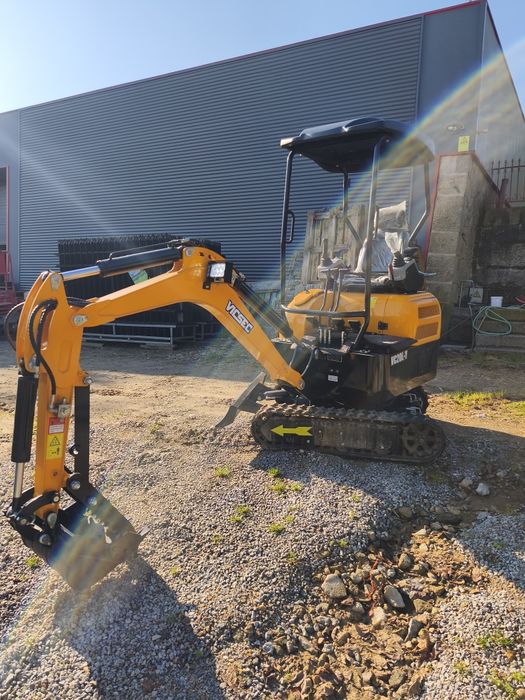 Mini giratória 2 tons nova