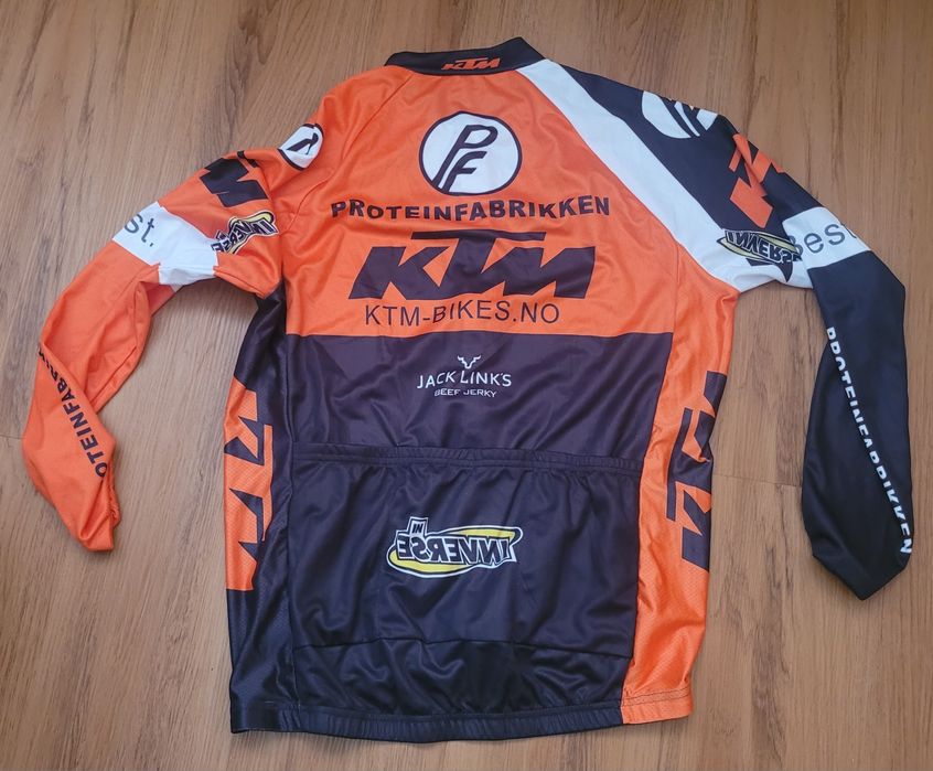 Equipamento ciclismo TREK / KTM