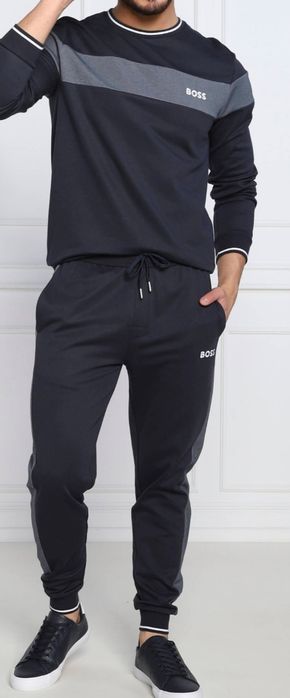 Boss dres spodnie i  bluza rozmiar M