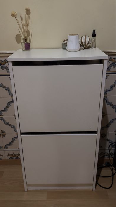 Varias mobilias de casa como novas