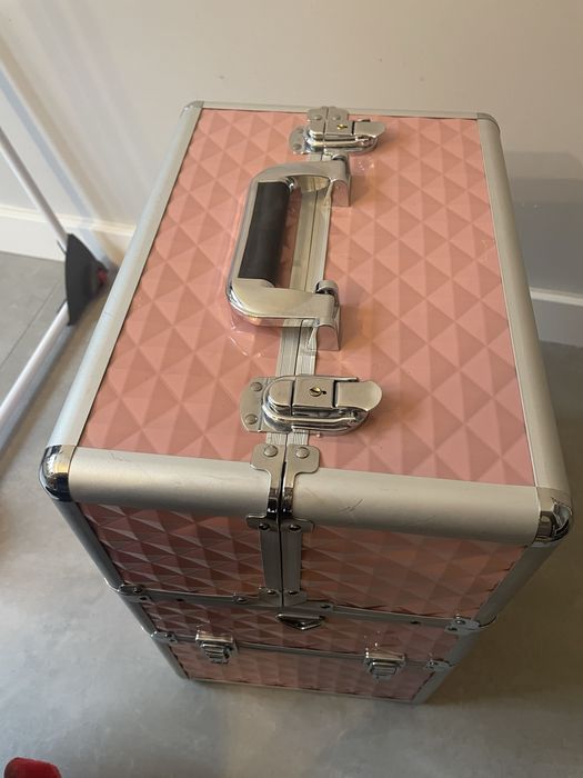 Kufer kuferek kosmetyczny fryzjerski