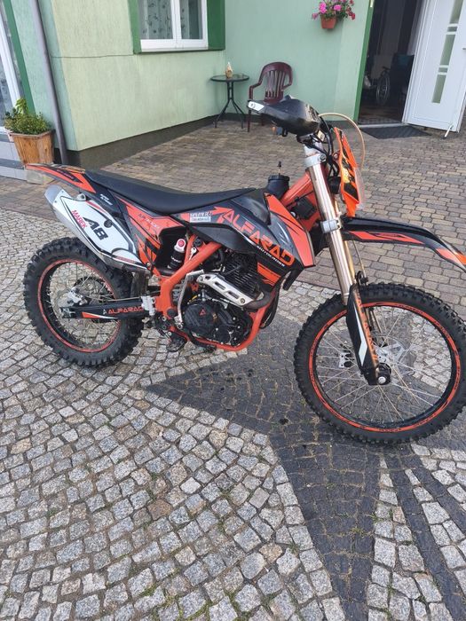 Cross Alfarad A8 300